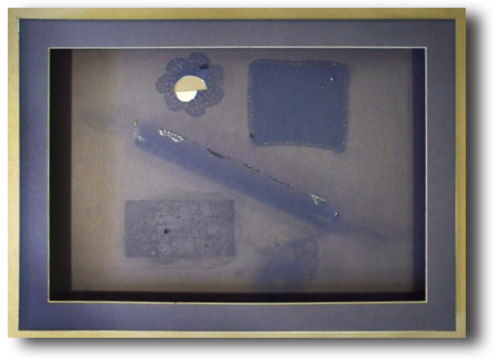 Removal of the objects 
shows fading underneath…
